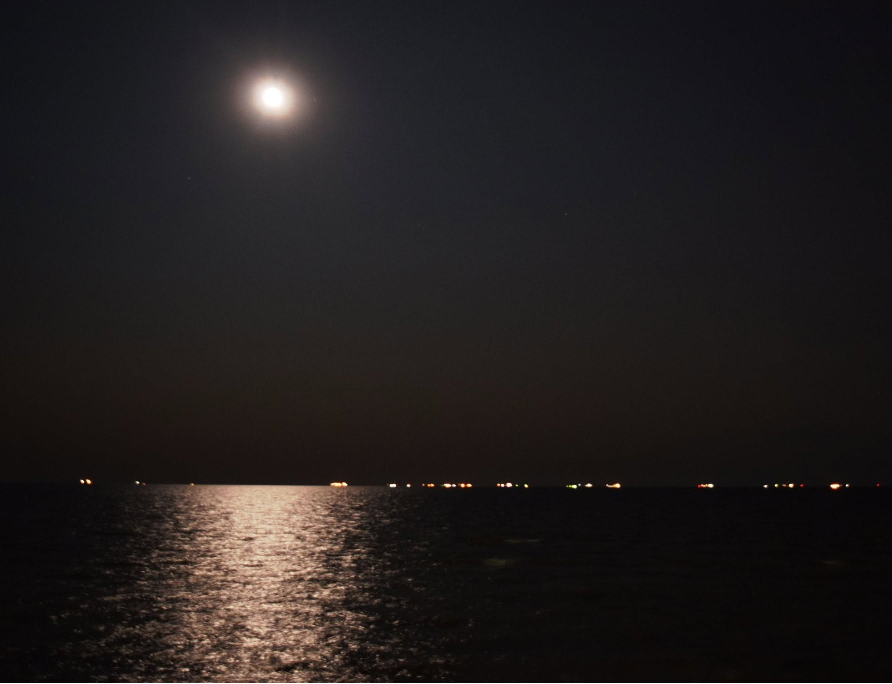 Río, Luna, Estrellas y Barcos